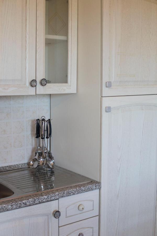 Homey Experience - Navy Sea View Apartments Olbia Esterno foto